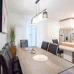 Amazing In With Kitchen アパート スプリト